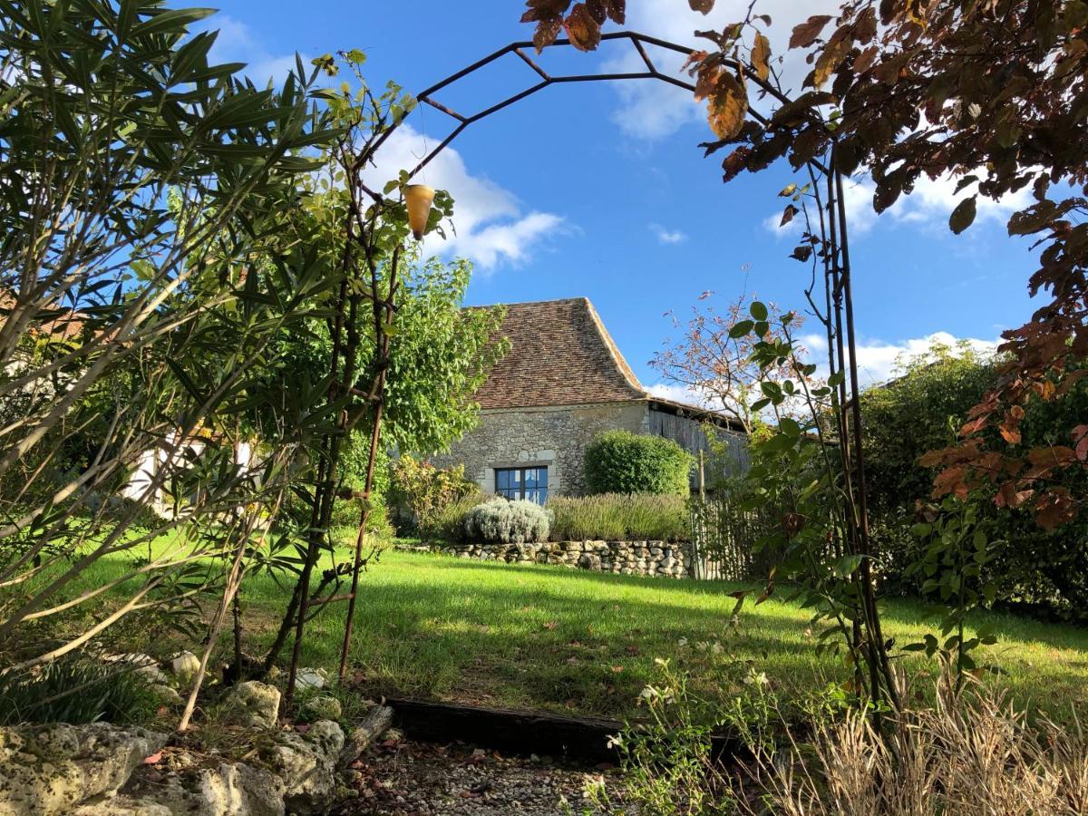 La Ferme Buissonniere Bed and Breakfast Bardou Εξωτερικό φωτογραφία