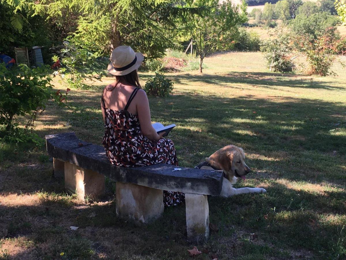 La Ferme Buissonniere Bed and Breakfast Bardou Εξωτερικό φωτογραφία