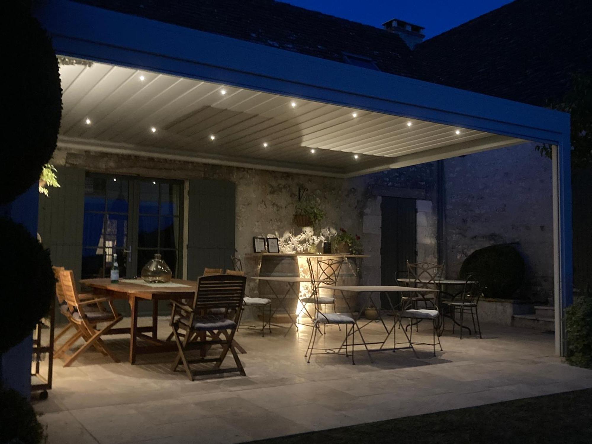 La Ferme Buissonniere Bed and Breakfast Bardou Εξωτερικό φωτογραφία