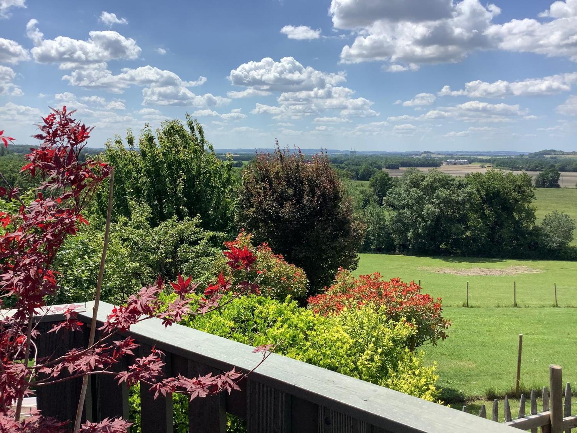 La Ferme Buissonniere Bed and Breakfast Bardou Εξωτερικό φωτογραφία