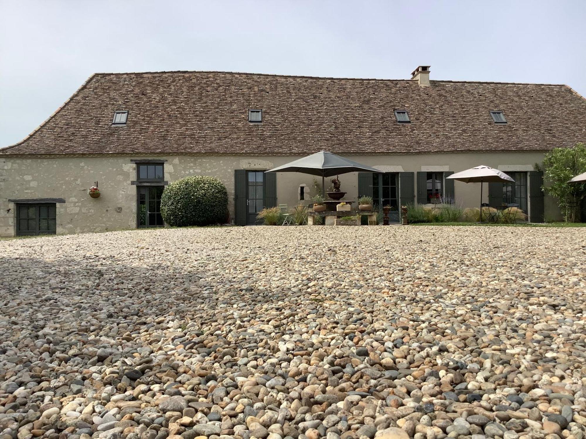 La Ferme Buissonniere Bed and Breakfast Bardou Εξωτερικό φωτογραφία